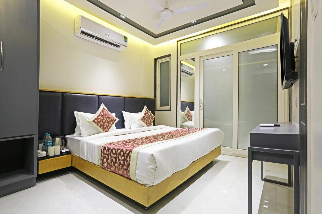 Hotel Apple Villa - Near Delhi Airport With Free Airport Transsfer Yeni Delhi Dış mekan fotoğraf