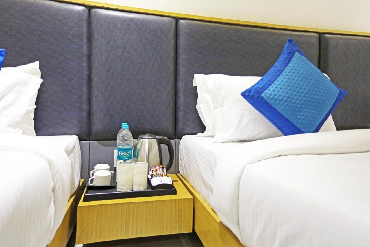 Hotel Apple Villa - Near Delhi Airport With Free Airport Transsfer Yeni Delhi Dış mekan fotoğraf