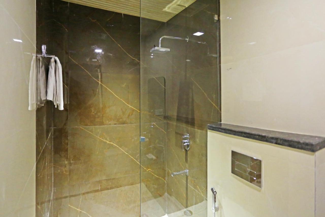 Hotel Apple Villa - Near Delhi Airport With Free Airport Transsfer Yeni Delhi Dış mekan fotoğraf